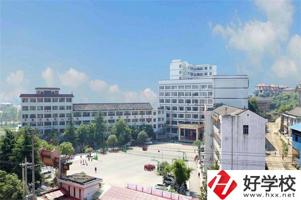 婁底民辦中職學(xué)校怎么樣？民辦中職值得就讀嗎？