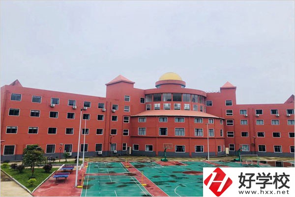 湘潭天人職校的管理怎么樣？嚴(yán)格嗎？