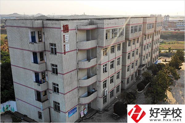 湘潭縣職業(yè)技術(shù)學(xué)校有什么特色專業(yè)？好就業(yè)嗎？