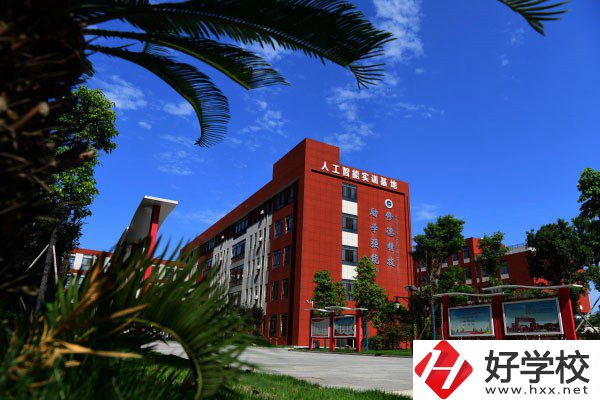 岳陽哪些職高有升學班？職高的升學班有什么優(yōu)勢？