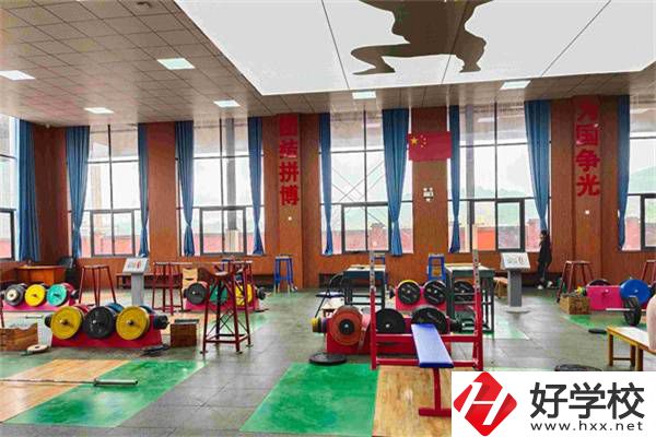 在邵陽想學(xué)體育可以去哪所職校？學(xué)體育好就業(yè)嗎？