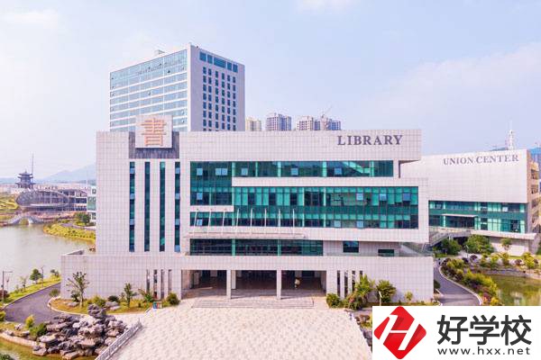 長沙學(xué)外語讀什么職校好？有什么辦學(xué)優(yōu)勢？