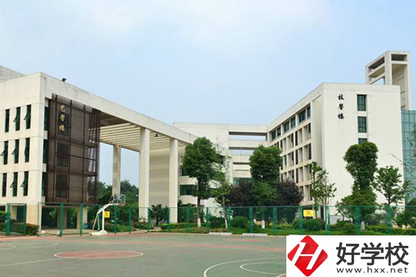  長沙幼兒師范高等?？茖W(xué)校（中職部教學(xué)樓