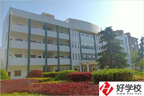 常德技校怎么樣？就讀技?？梢陨龑W嗎？