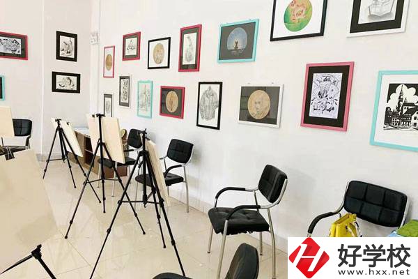 長沙市拔萃中等職業(yè)學(xué)校怎么樣？都有哪些專業(yè)？