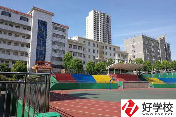 邵陽市計算機普通中等專業(yè)學校是公辦嗎？辦學條件好嗎？