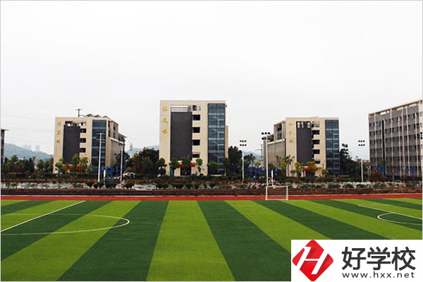 湖南省商業(yè)技師學(xué)院有哪些人才培養(yǎng)特色？