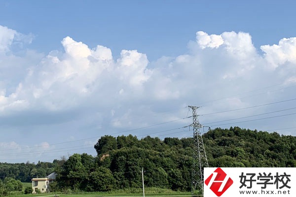 益陽第一職業(yè)中專學(xué)校的實力如何？