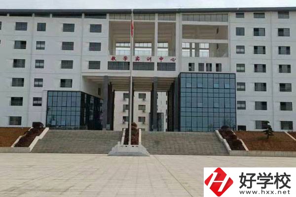衡陽(yáng)市第五技工學(xué)校有哪些辦學(xué)特色？