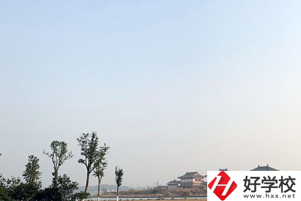 永州綜合職業(yè)中等專業(yè)學校有哪些專業(yè)？