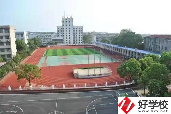 株洲縣職業(yè)中等專業(yè)學(xué)校怎么樣？交通便利嗎？