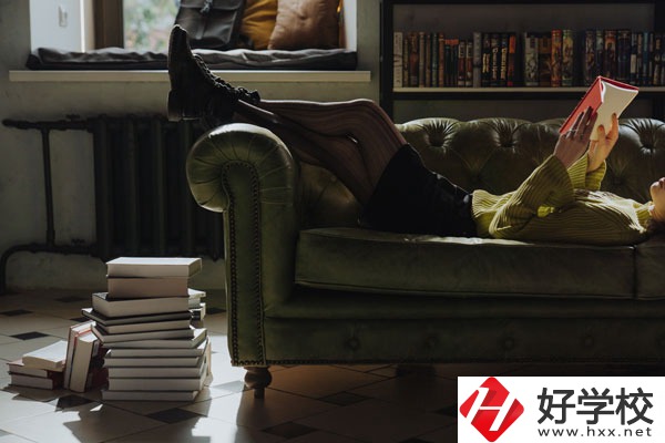 衡山明星體育藝術(shù)中等專業(yè)學(xué)校好不好？