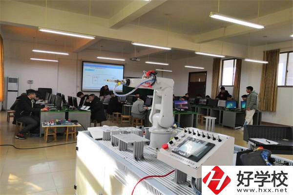 郴州初中生可以讀的大專有哪些？有哪些專業(yè)可以學(xué)？
