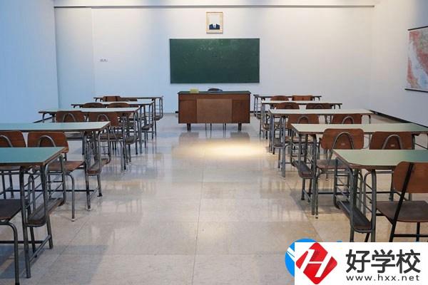 株洲最好的職業(yè)學(xué)校是哪個？宿舍怎么樣？