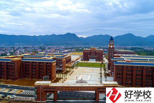 湖南省湘北職業(yè)中專學(xué)校位置在哪里？辦學(xué)條件怎么樣？