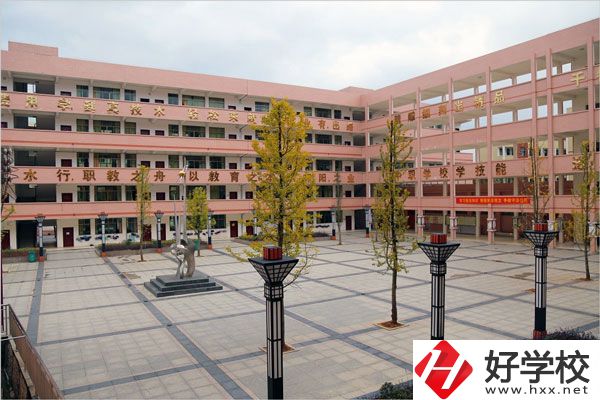 永州祁陽縣職業(yè)中專學校怎么樣？辦學條件好嗎？