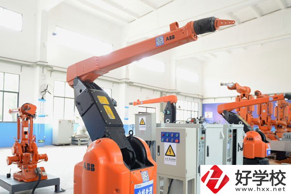 邵陽職業(yè)技術(shù)學(xué)院有中職部嗎？招生專業(yè)是哪些？