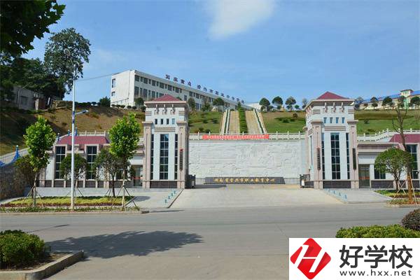 資興市職業(yè)技術(shù)學(xué)校值得報(bào)考嗎？有什么專業(yè)可以學(xué)？