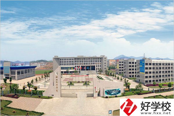 婁底有哪些民辦職高？哪所比較好？