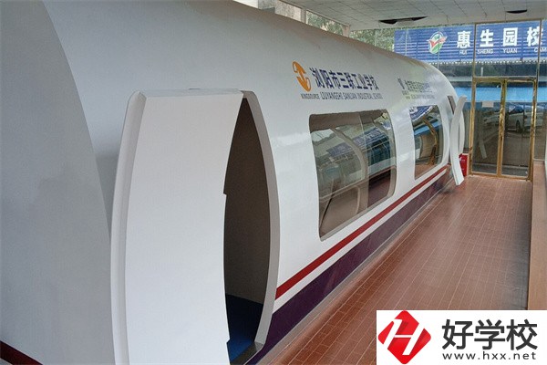 長沙市三聯(lián)科技中等職業(yè)學(xué)校新校區(qū)怎么樣？就業(yè)難嗎？
