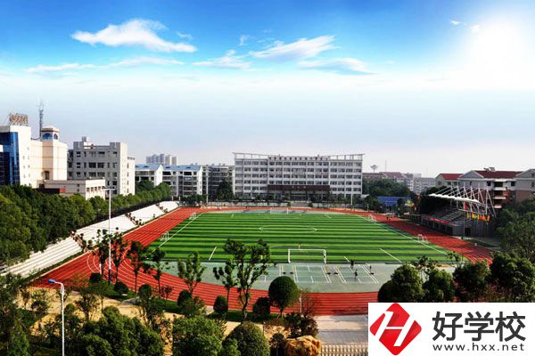 湖南岳陽縣職業(yè)中等專業(yè)學校值得初中畢業(yè)生報考嗎？