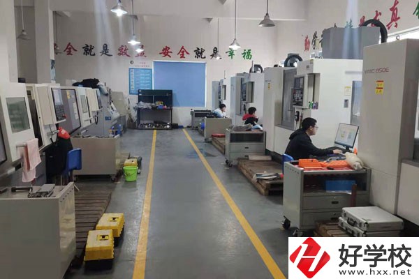 永州市工商職業(yè)中等專業(yè)學(xué)校地址在哪，有哪些熱門專業(yè)？