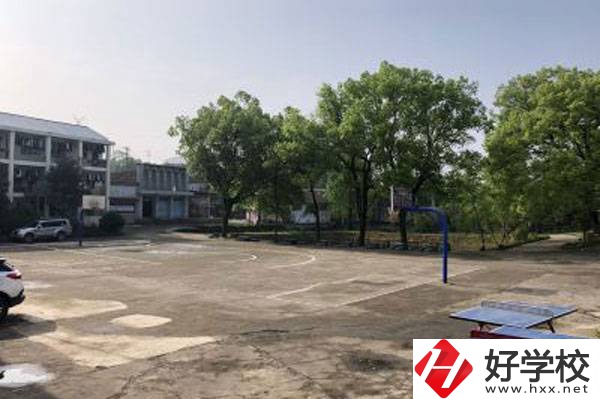 石門民族職業(yè)技術學?；@球場