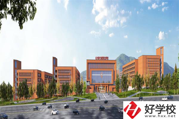 長沙縣排名前三的中專是哪些？有什么辦學(xué)優(yōu)勢？